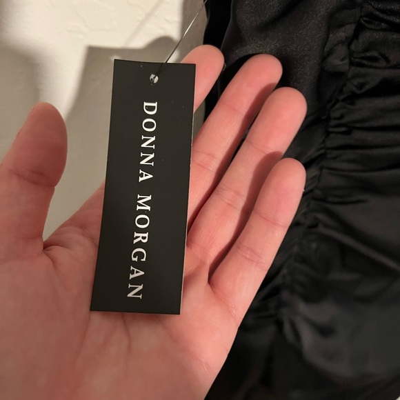 NWT Donna Morgan One Shoulder Evening Gown Size 0 - Picture 2 of 6